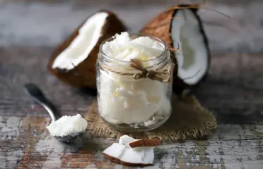 coconut oil article image of azara natural