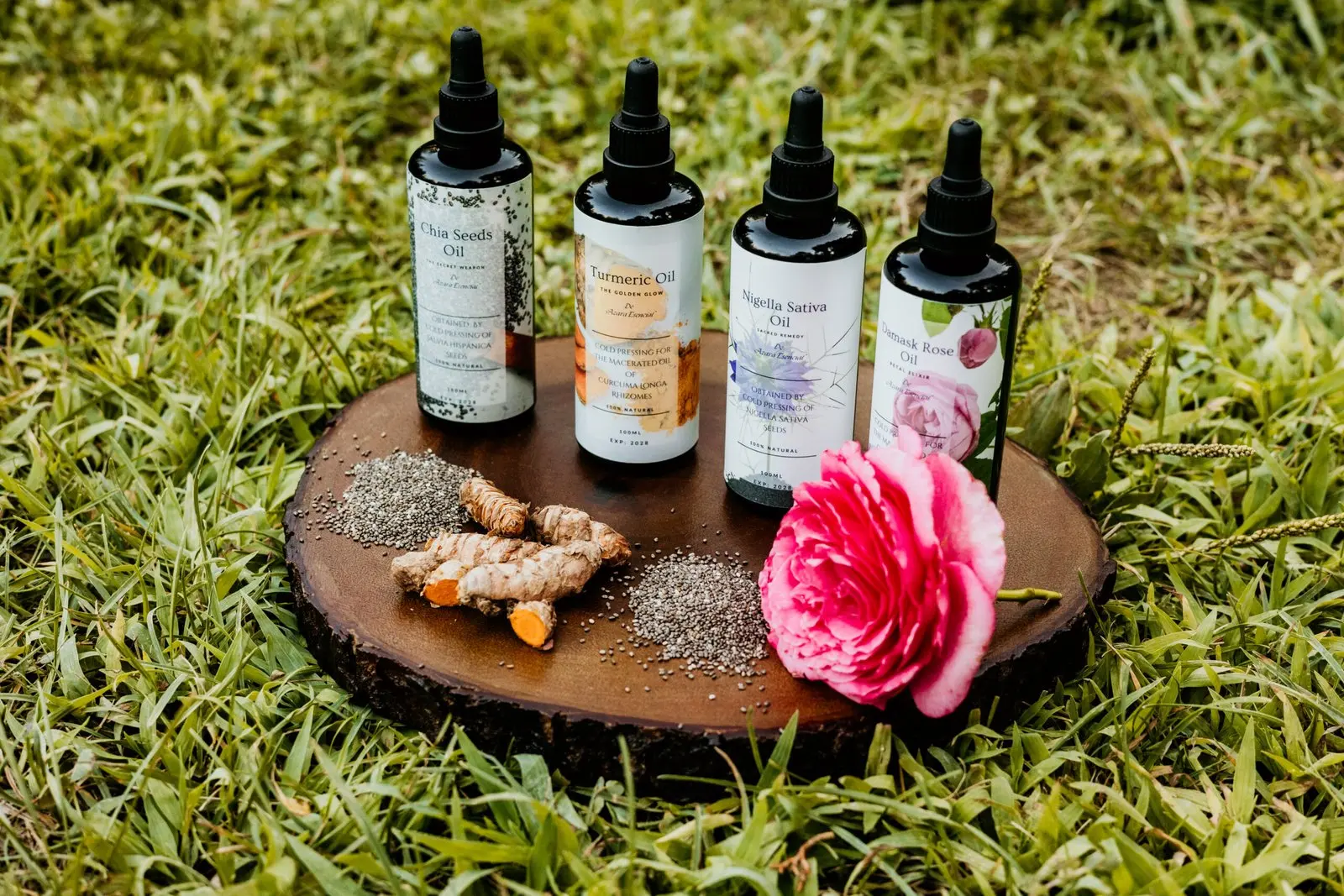 cold pressed and macerated oils bottles from Azara Natural